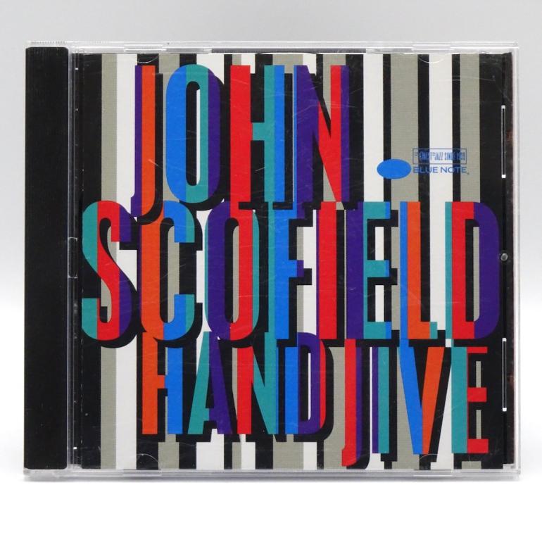 Hand Jive / John Scofield -  CD -  Made in EU  1994  -  BLUE NOTE  RECORDS -   7243 8 27327 2 3 - OPEN CD